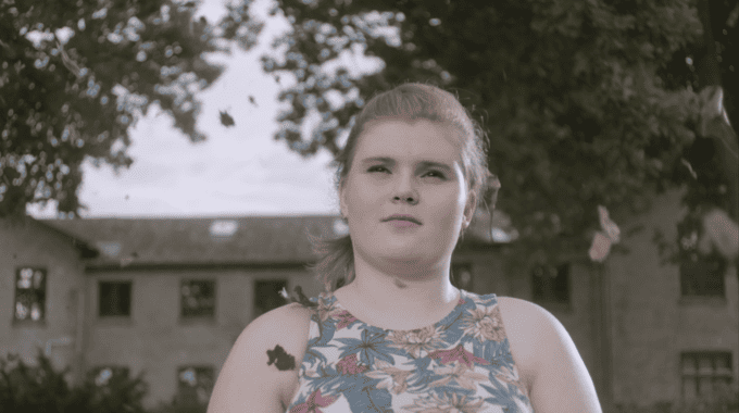 Billede fra filmen Lulus Første Gang